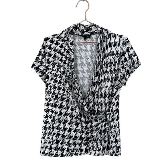 Melissa Paige faux wrap short sleeved houndstooth blouse size large - Picture 1 of 6
